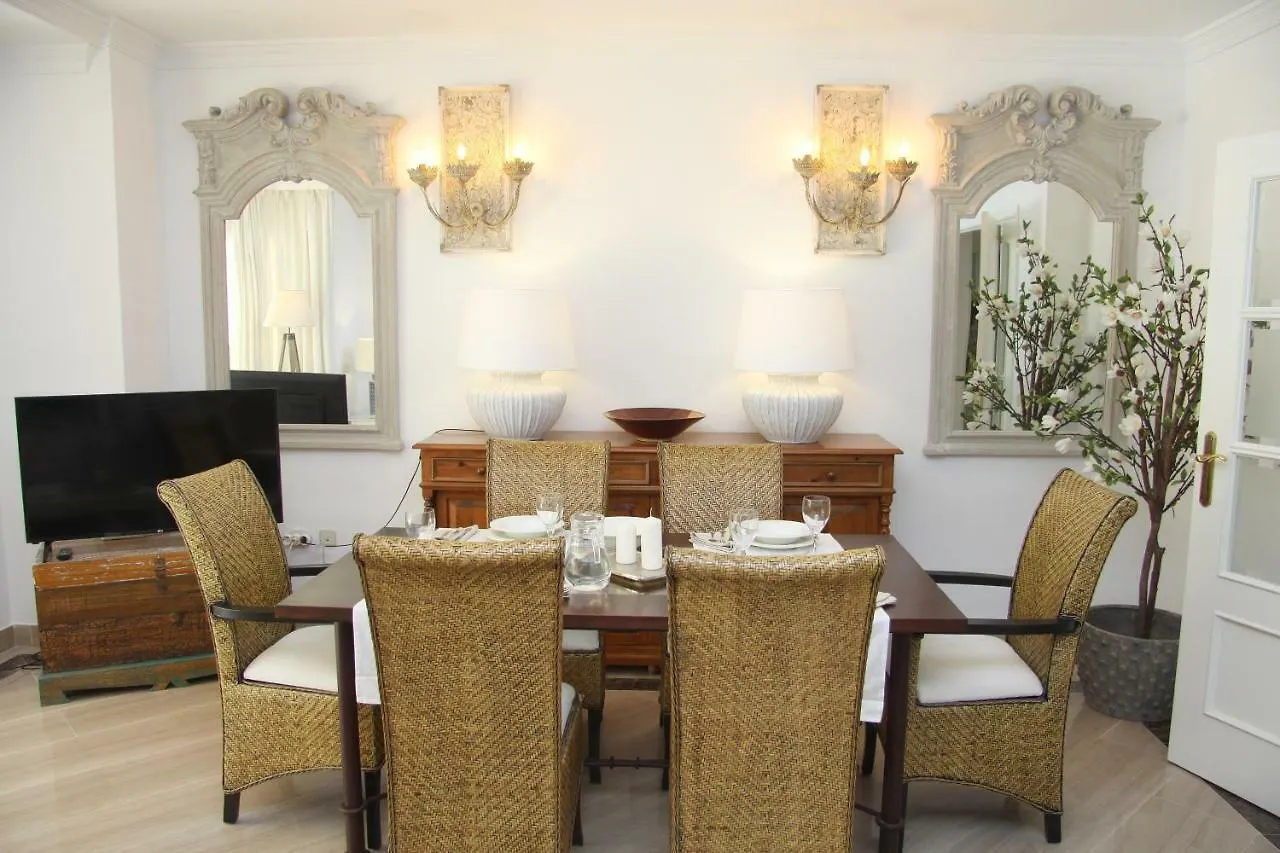 Hacienda Playa Elviria 300 M Playa,Jardin , 2 Hab ,Marbella Apartment